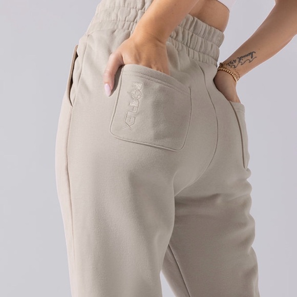 NWT 2X POPFLEX Women's Cream sweatpants cloud rollover sweatpants in seashell - Picture 5 of 7